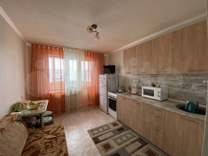 1-к. квартира, 40 м², 8/10 эт.