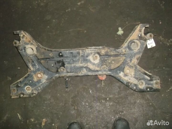 Балка подмоторная (Mitsubishi Colt)