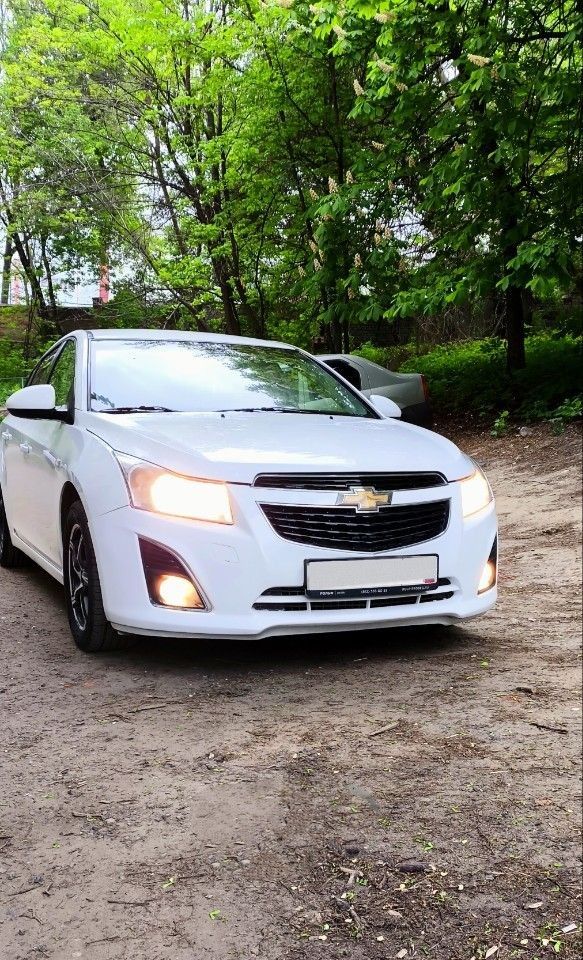 Chevrolet Cruze: фото владельца