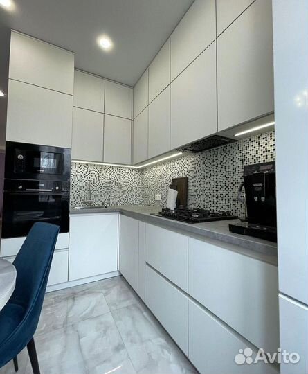 Кухни модерн