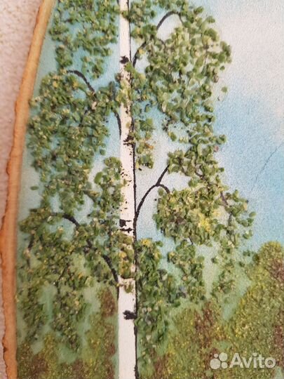 Панно на спиле дерева с крошкой из самоцветов