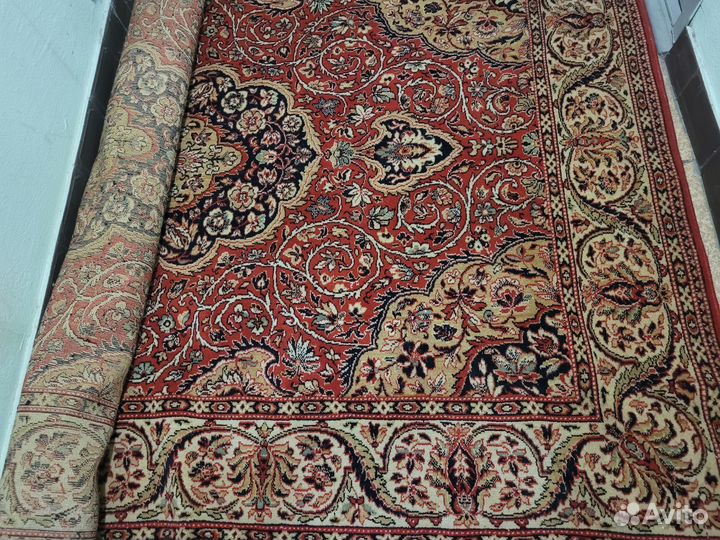 Ковер 2 на 3 бу