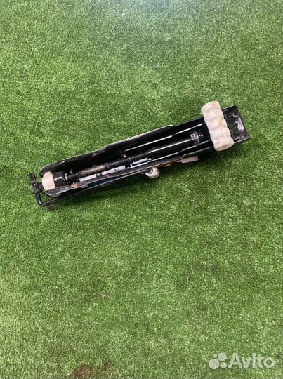 Домкрат Audi A8 d4