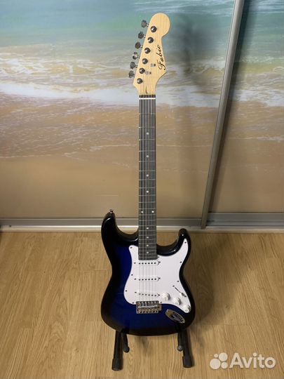 Электрогитара Fender Style + Чехол + Шнур + Медики