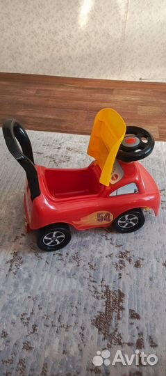 Детский автомобиль