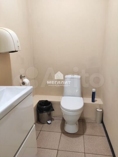 Помещение 99.4 кв.м. с активным трафиком