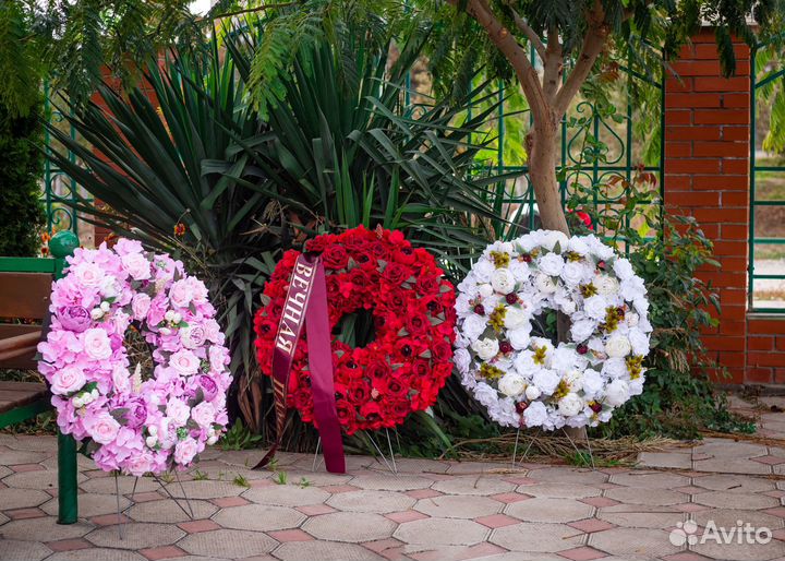 Венки ритуальные