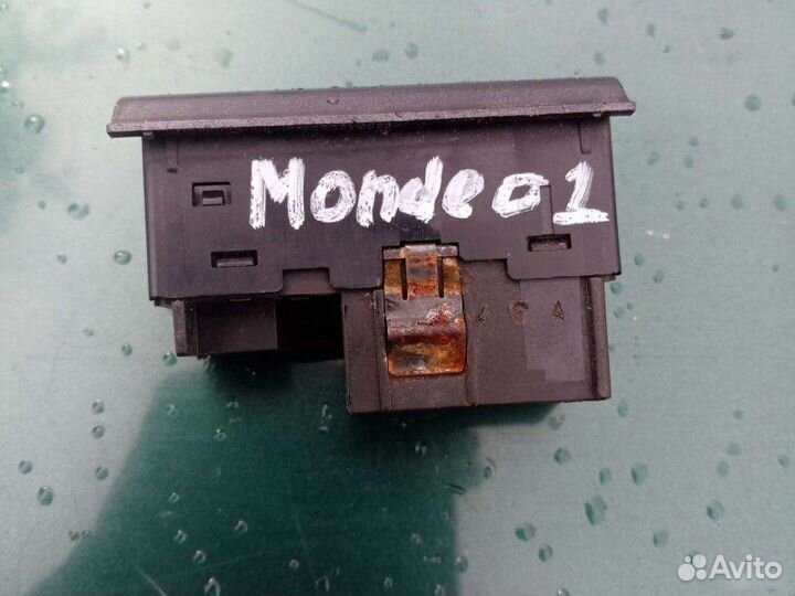Кнопка подогрева стекла задняя Ford Mondeo 1