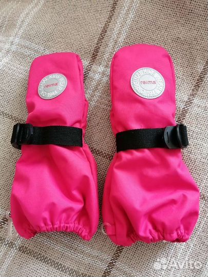Варежки детские reima