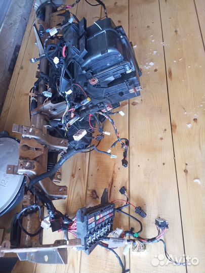 Проводка под торпеда лада Веста седан 18 г