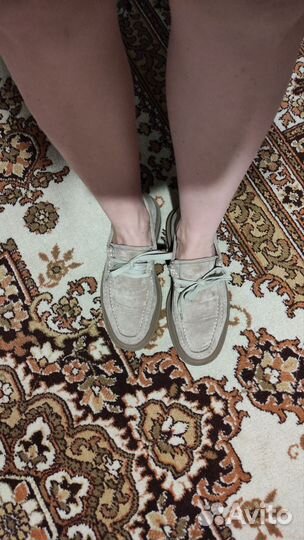 Лоферы женские