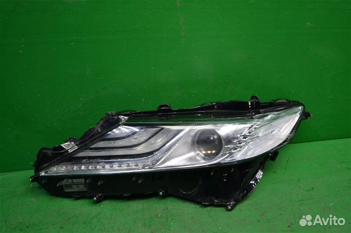 Фара левая Toyota Camry V70 2018