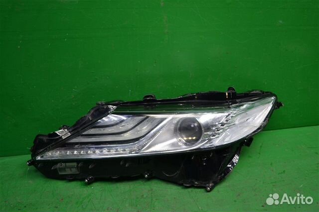 Фара левая Toyota Camry V70 2018
