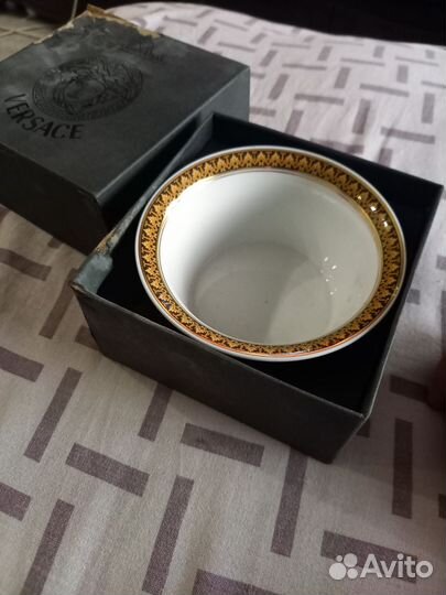 Бокалы, десертница versace