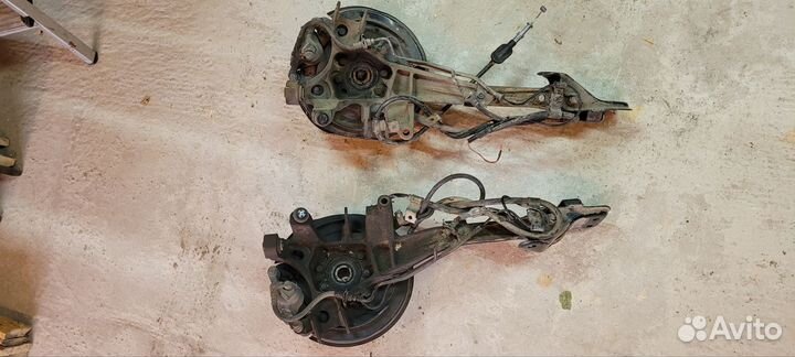 Ступицы задние subaru legacy BH turbo