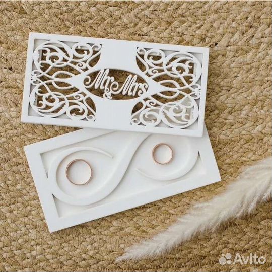 Шкатулка для обручальных колец