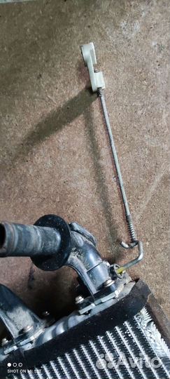 Радиатор печки Nissan p11 с краном и фланцем