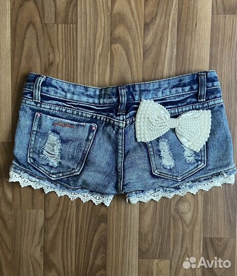 Шорты женские