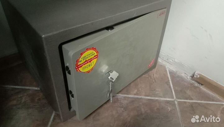 Сейф усиленный тяжелый