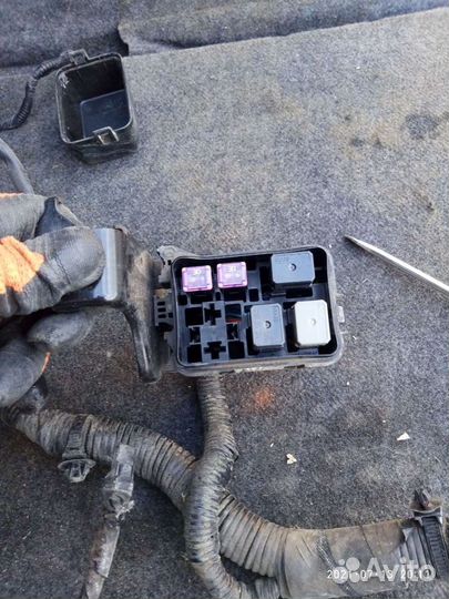 Блок предохранителей подкапотный Mazda 3 BL