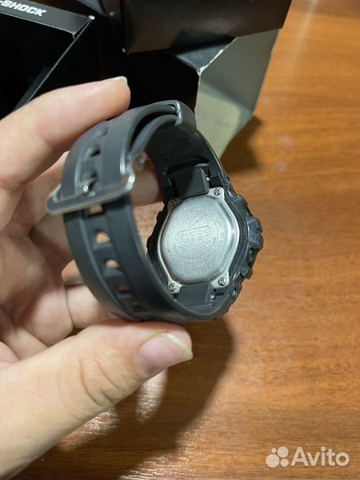 Электронные часы casio