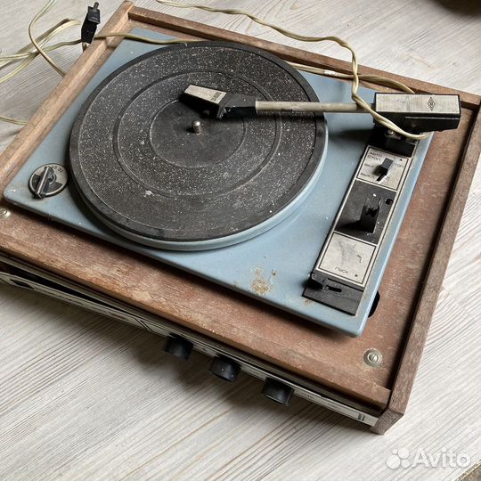 Электрофон Россия 323