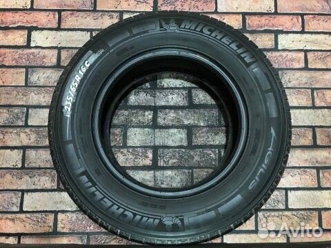 Michelin Agilis 235/65 R16