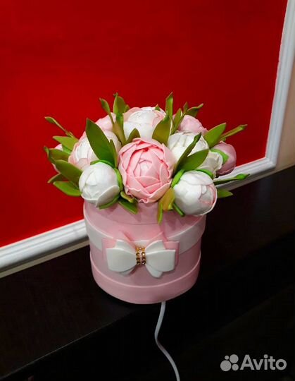 Ростовые цветы, светильники, торшеры