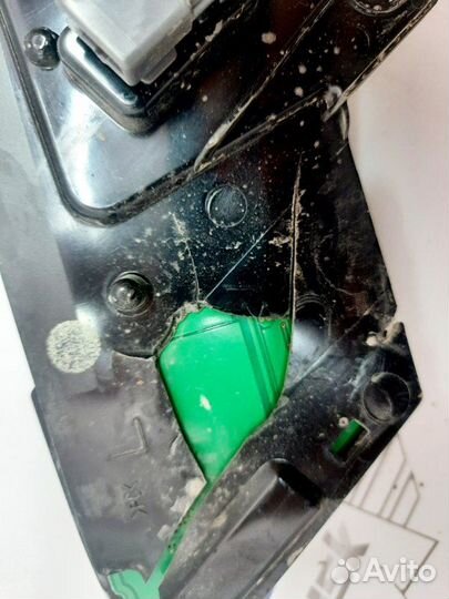 Фара запчасти передняя правая Lexus Rx350 AL10