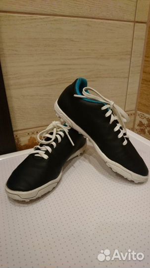 Детские футбольные бутсы (сороконожки)