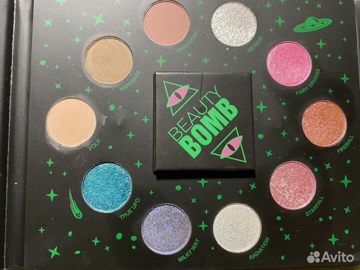 Палетка теней Beauty bomb UFO
