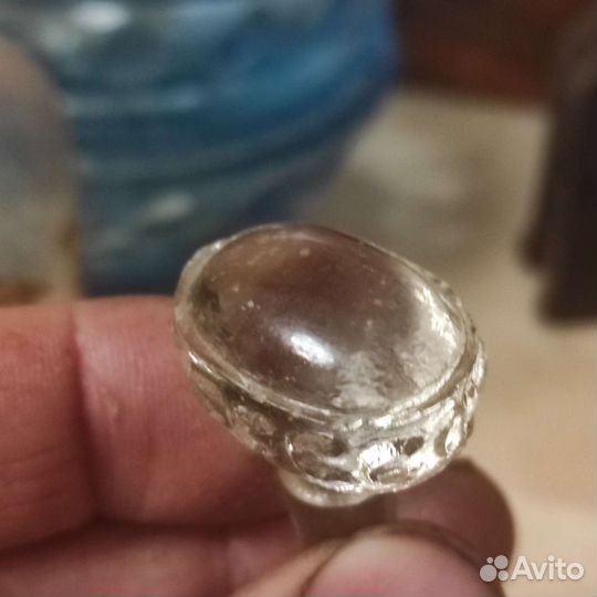 Пробки старинные для бутылочек духи разные