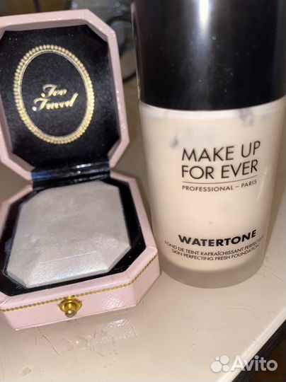 Too faced хайлайтер+тональный