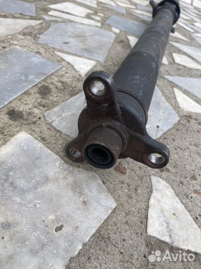 Карданный вал Мерседес w209