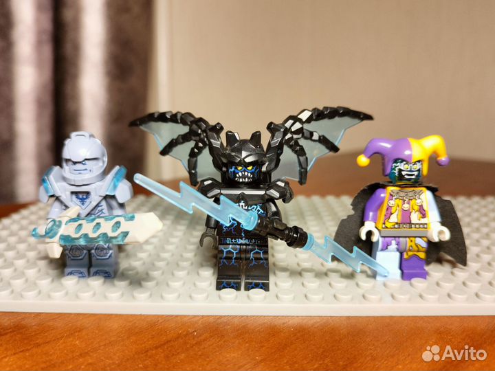 Lego Nexo knights минифигурки 70356