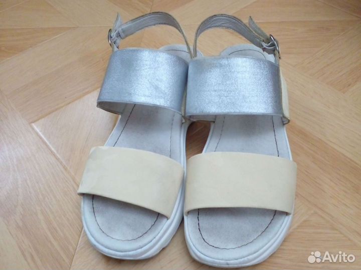 Сандалы