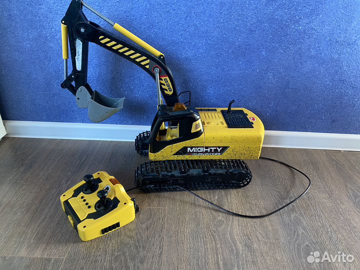 Экскаватор на р/у