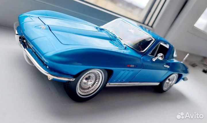 Chevrolet corvette 1965 maisto 1/18