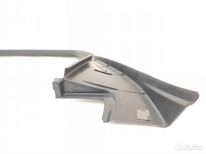 Рамка стекла двери задняя левая Audi Q5 FY 2.0 DET