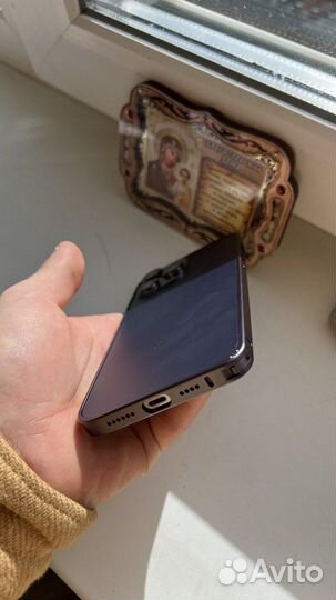 Бампер на iPhone 14 Pro Max