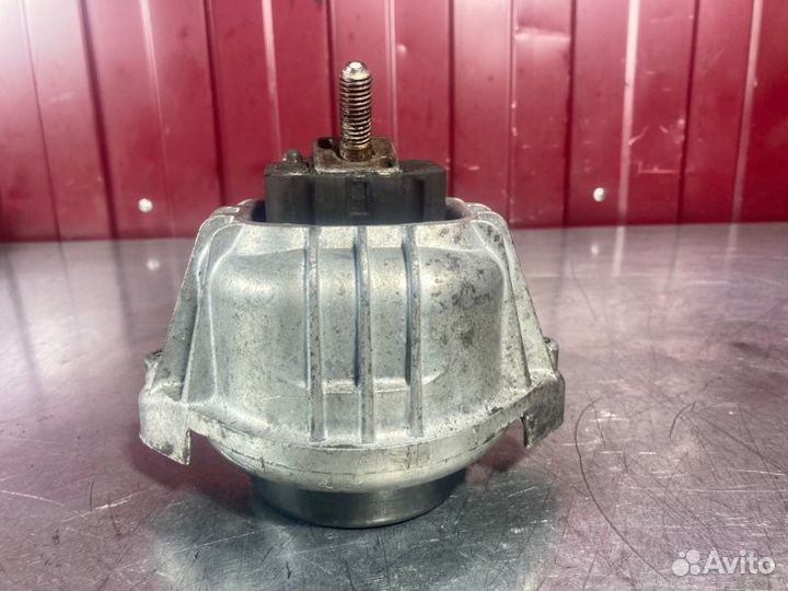 Подушка крепления двигателя Bmw 1 Series E87