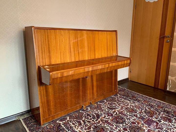 Пианино Ноктюрн (Красный Октябрь)