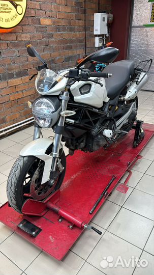 Ducati Monster 696 2008
