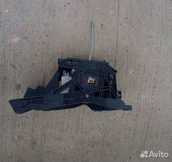 Селектор АКПП Toyota Camry XV 50 55