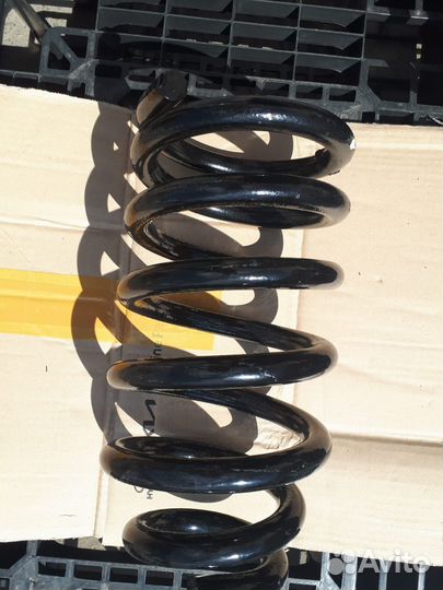 Пружина задняя усиленная Гранд Старекс Starex