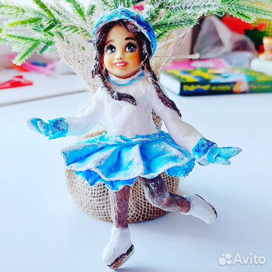 Сувениры. Фигурка спортсмена. Талисман хк