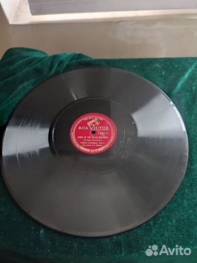 Граммофон RCA Victor пласт.Шаляпин автограф 1936г