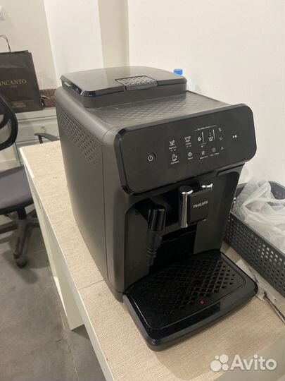 Кофемашина Philips EP1221/20
