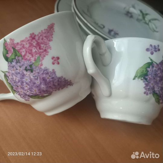 Чашки, блюдца и тарелочки