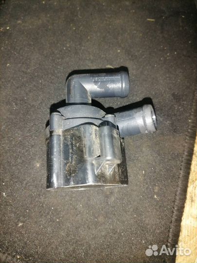 Насос антифриза дополнительный BMW 5 64119230234